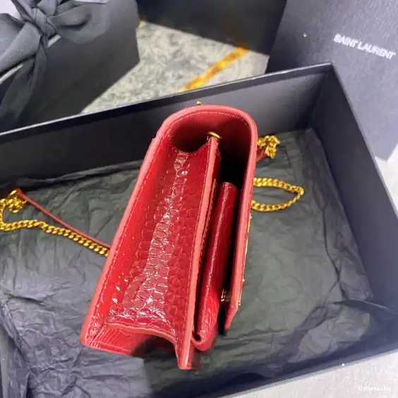 SUNSET LEATHER IN YSL SHINY CROCODILE-EMBOSSED 0605